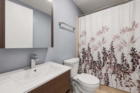 Tiny photo for 559 W SURF Street #306, Chicago, IL 60657 (MLS # 12678072)