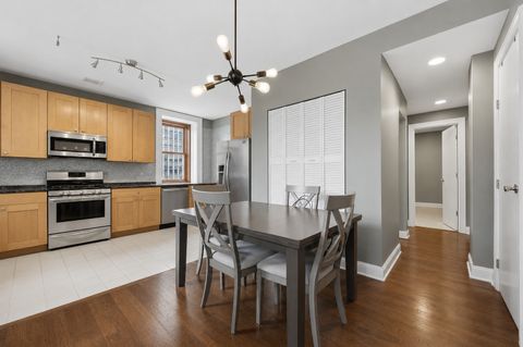 Tiny photo for 559 W SURF Street #306, Chicago, IL 60657 (MLS # 12678072)