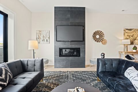 Tiny photo for 4353 N Richmond Avenue #2N, Chicago, IL 60618 (MLS # 12527541)