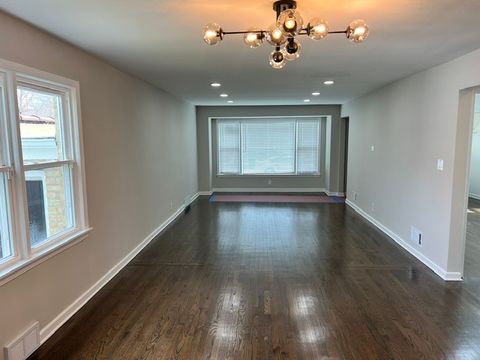 Tiny photo for 18462 Gottschalk Avenue, Homewood, IL 60430 (MLS # 12620460)