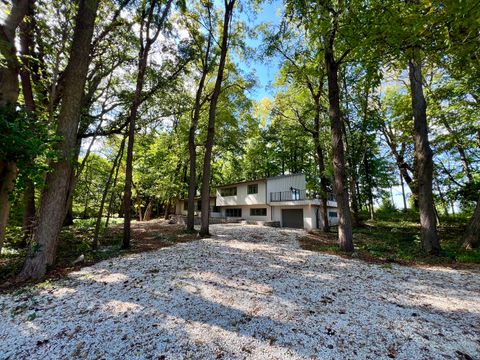Tiny photo for 3411 E Airport Road, Urbana, IL 61802 (MLS # 12479562)