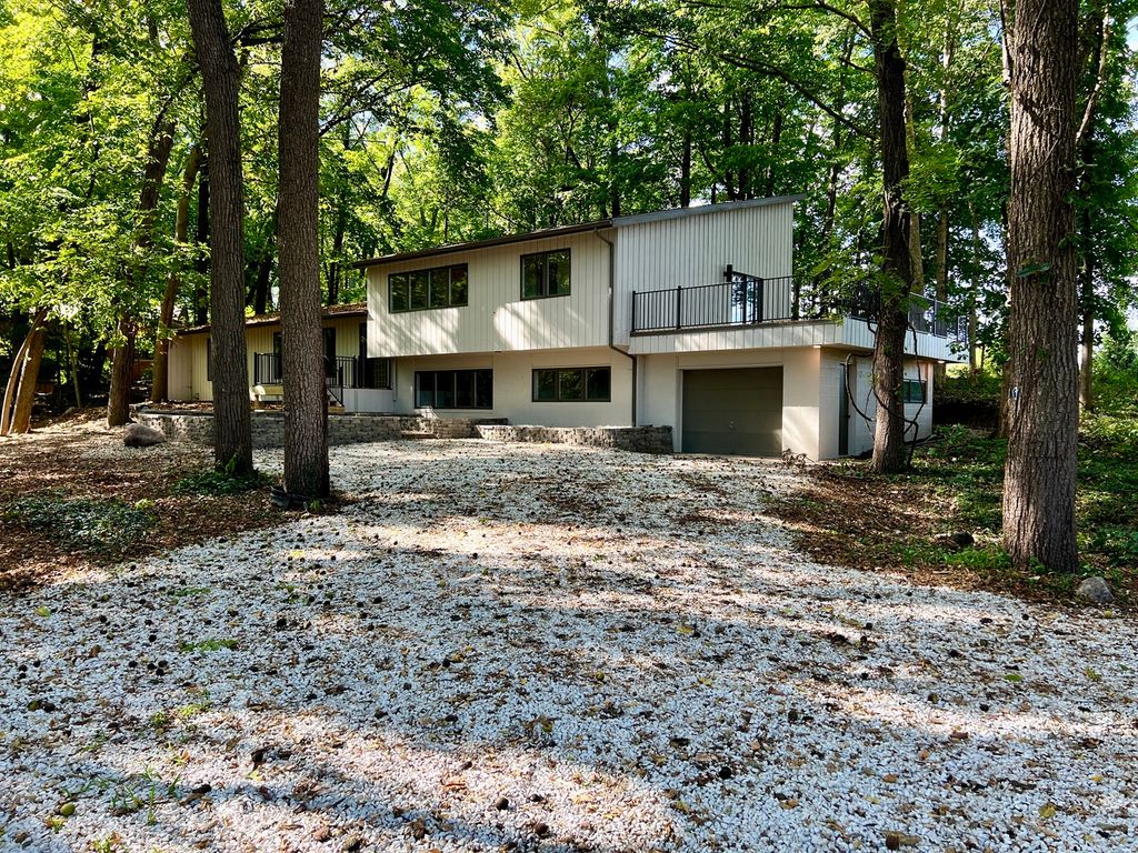 Photo for 3411 E Airport Road, Urbana, IL 61802 (MLS # 12479562)