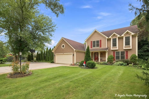 Tiny photo for 1813 Lakeview Street, Johnsburg, IL 60051 (MLS # 12723589)