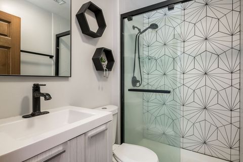Tiny photo for 505 E Atwood Court, Elmhurst, IL 60126 (MLS # 12474332)
