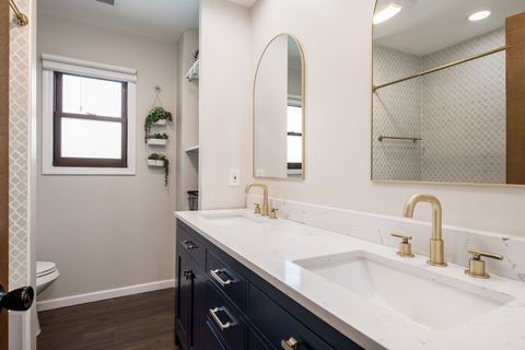 Tiny photo for 505 E Atwood Court, Elmhurst, IL 60126 (MLS # 12474332)