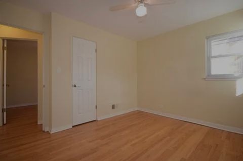 Tiny photo for 144 E Quincy Street, Riverside, IL 60546 (MLS # 12605289)