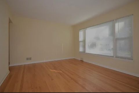 Tiny photo for 144 E Quincy Street, Riverside, IL 60546 (MLS # 12605289)