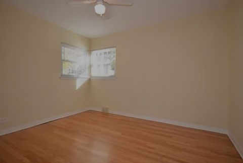 Tiny photo for 144 E Quincy Street, Riverside, IL 60546 (MLS # 12605289)