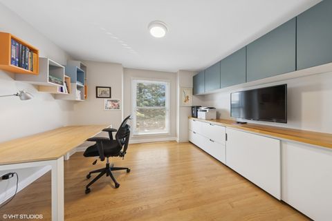 Tiny photo for 28 S Clay Street, Hinsdale, IL 60521 (MLS # 12494593)