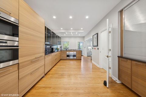 Tiny photo for 28 S Clay Street, Hinsdale, IL 60521 (MLS # 12494593)