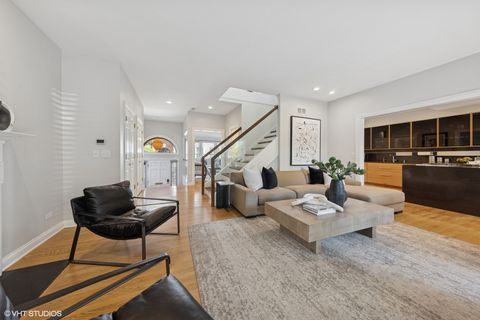Tiny photo for 28 S Clay Street, Hinsdale, IL 60521 (MLS # 12494593)