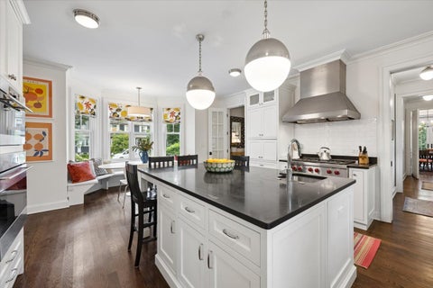 Tiny photo for 252 Myrtle Street, Winnetka, IL 60093 (MLS # 12767250)