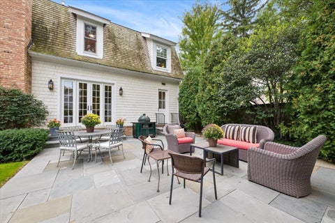 Tiny photo for 252 Myrtle Street, Winnetka, IL 60093 (MLS # 12767250)