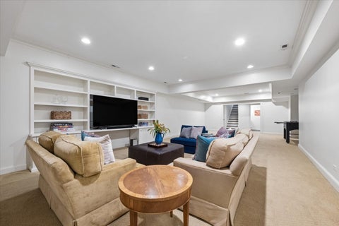 Tiny photo for 252 Myrtle Street, Winnetka, IL 60093 (MLS # 12767250)