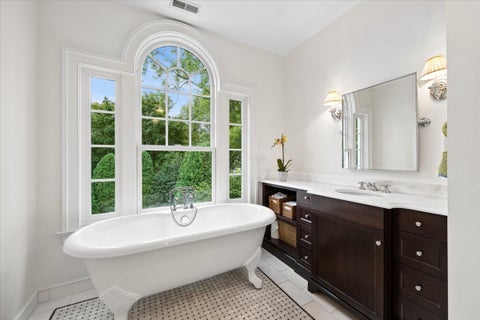 Tiny photo for 252 Myrtle Street, Winnetka, IL 60093 (MLS # 12767250)