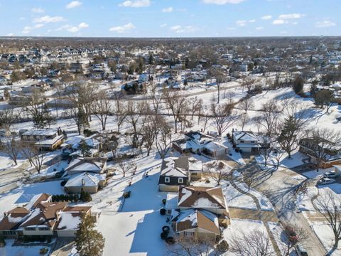 Tiny photo for 609 DEBORAH Court, Schaumburg, IL 60193 (MLS # 12536495)