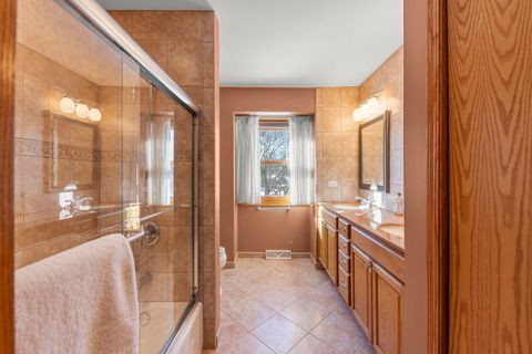 Tiny photo for 609 DEBORAH Court, Schaumburg, IL 60193 (MLS # 12536495)