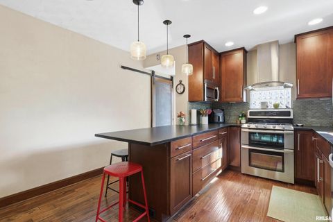 Tiny photo for 3019 E 18TH Street, Davenport, IA 52803 (MLS # QC4268999)