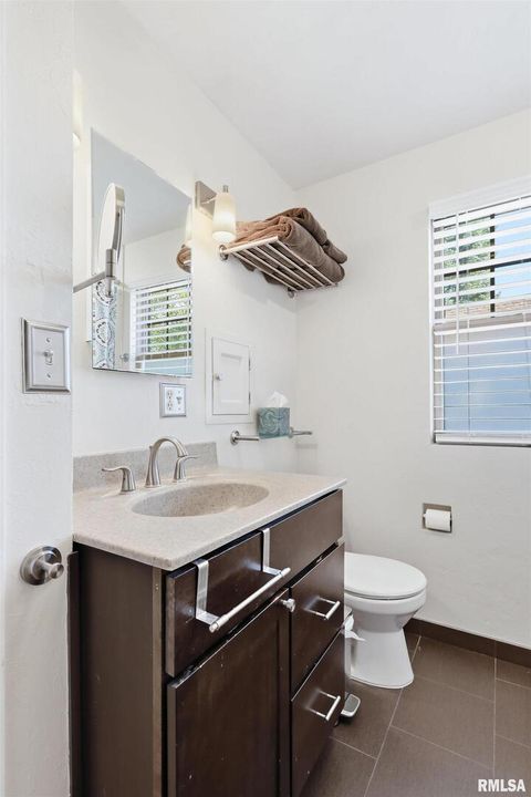 Tiny photo for 3019 E 18TH Street, Davenport, IA 52803 (MLS # QC4268999)