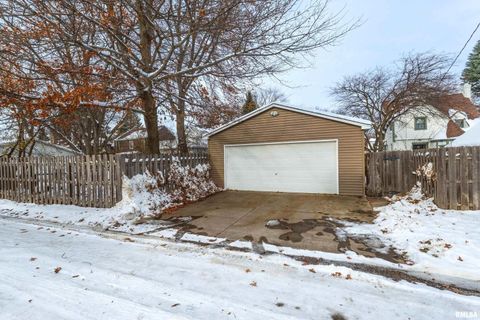 Tiny photo for 3019 E 18TH Street, Davenport, IA 52803 (MLS # QC4268999)