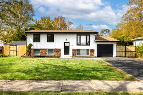 A home in Country Club Hills