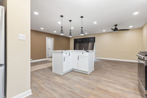 Tiny photo for 377 Wilshire Street, Park Forest, IL 60466 (MLS # 12590304)