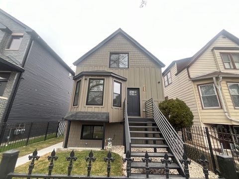 2204 N Kildare Avenue, Chicago, IL 60639 - #: 12577817