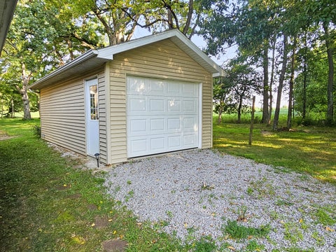 Tiny photo for 14687 N Lost Lake Lane, Mt Vernon, IL 62864 (MLS # 12717495)