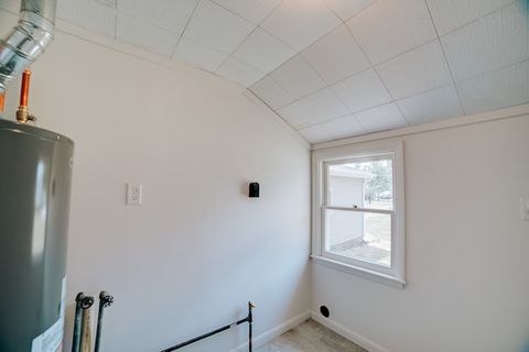 Tiny photo for 618 S Thomas Street, Gilman, IL 60938 (MLS # 12190045)