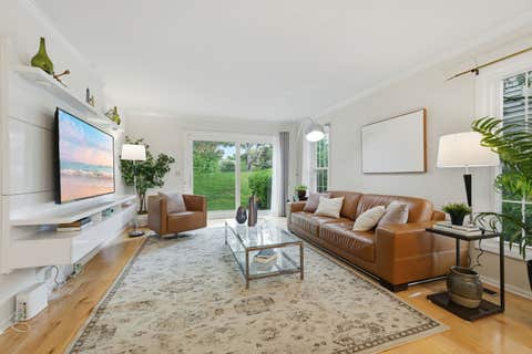 Tiny photo for 1 The Court of Harbinger Falls, Northbrook, IL 60062 (MLS # 12735693)