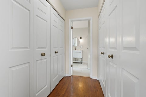 Tiny photo for 1 The Court of Harbinger Falls, Northbrook, IL 60062 (MLS # 12735693)
