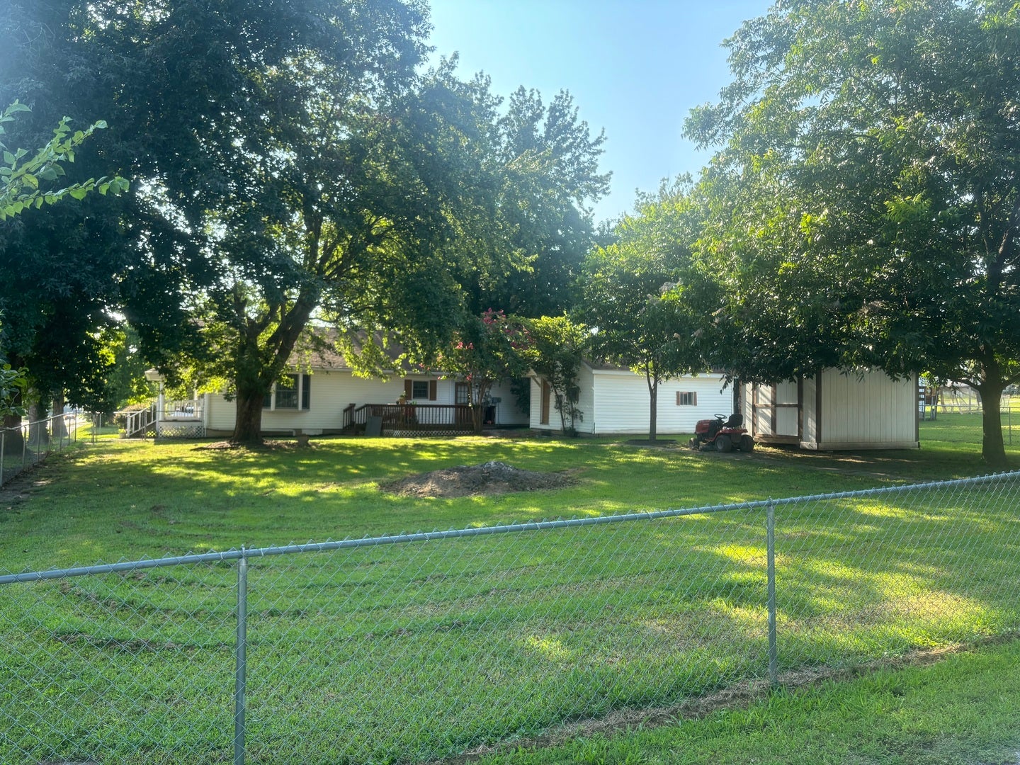 411 W Lincoln Street