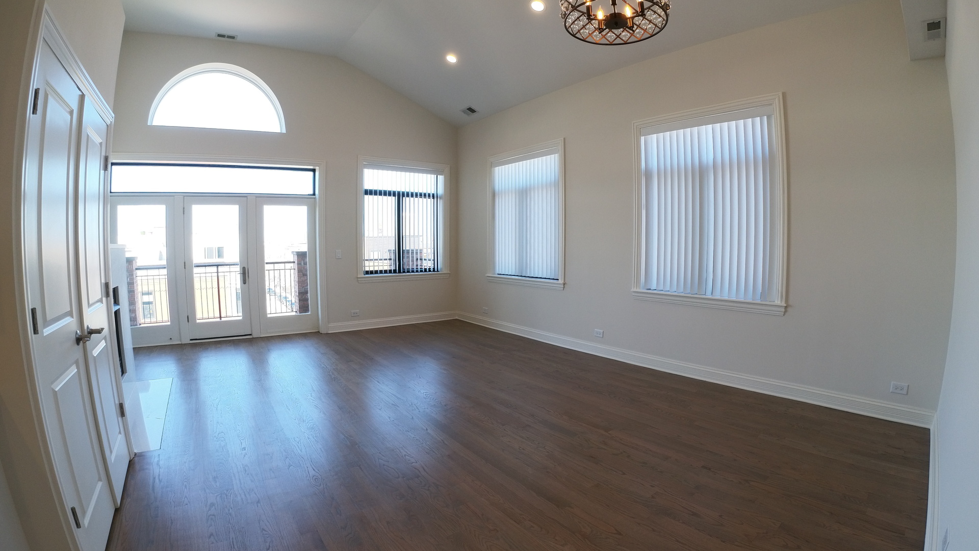 1701 W Chicago Avenue 4