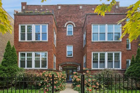 2617 W Leland Avenue 1 Chicago IL 60625