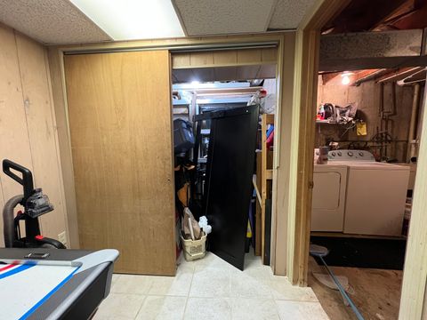 Tiny photo for 617 Westwood Court, Wheeling, IL 60090 (MLS # 12442125)