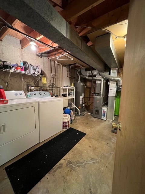 Tiny photo for 617 Westwood Court, Wheeling, IL 60090 (MLS # 12442125)