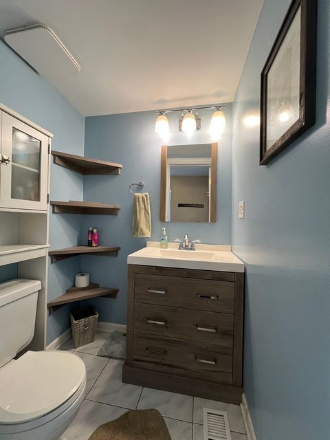 Tiny photo for 617 Westwood Court, Wheeling, IL 60090 (MLS # 12442125)