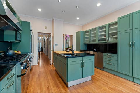 Tiny photo for 2024 N Orleans Street, Chicago, IL 60614 (MLS # 12667063)