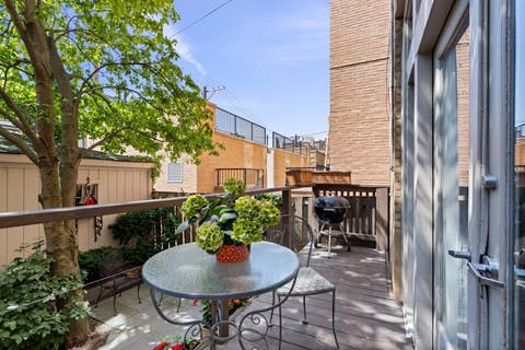 Tiny photo for 2024 N Orleans Street, Chicago, IL 60614 (MLS # 12667063)