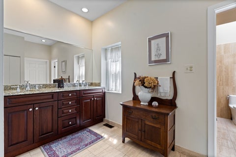 Tiny photo for 2024 N Orleans Street, Chicago, IL 60614 (MLS # 12667063)
