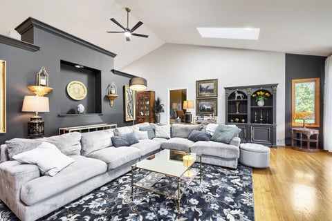 Tiny photo for 10N875 Oak Ridge Drive, Elgin, IL 60124 (MLS # 12781387)