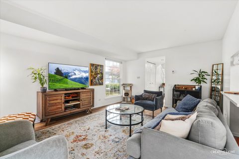 Tiny photo for 170 Half Moon Circle, Aurora, IL 60504 (MLS # 12503973)