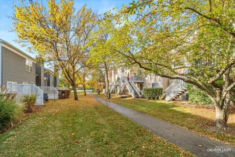 Tiny photo for 170 Half Moon Circle, Aurora, IL 60504 (MLS # 12503973)