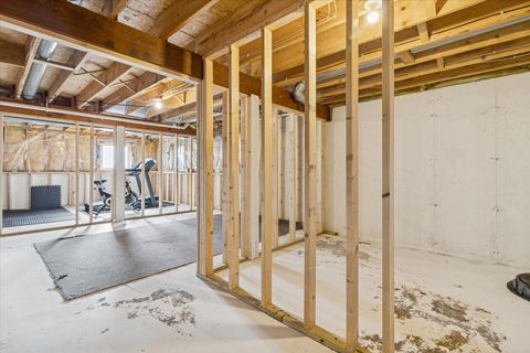 Tiny photo for 3009 Stralow Lane, Machesney Park, IL 61115 (MLS # 12498423)