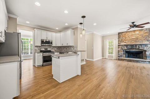 Tiny photo for Geneva, IL 60134 (MLS # 12717294)