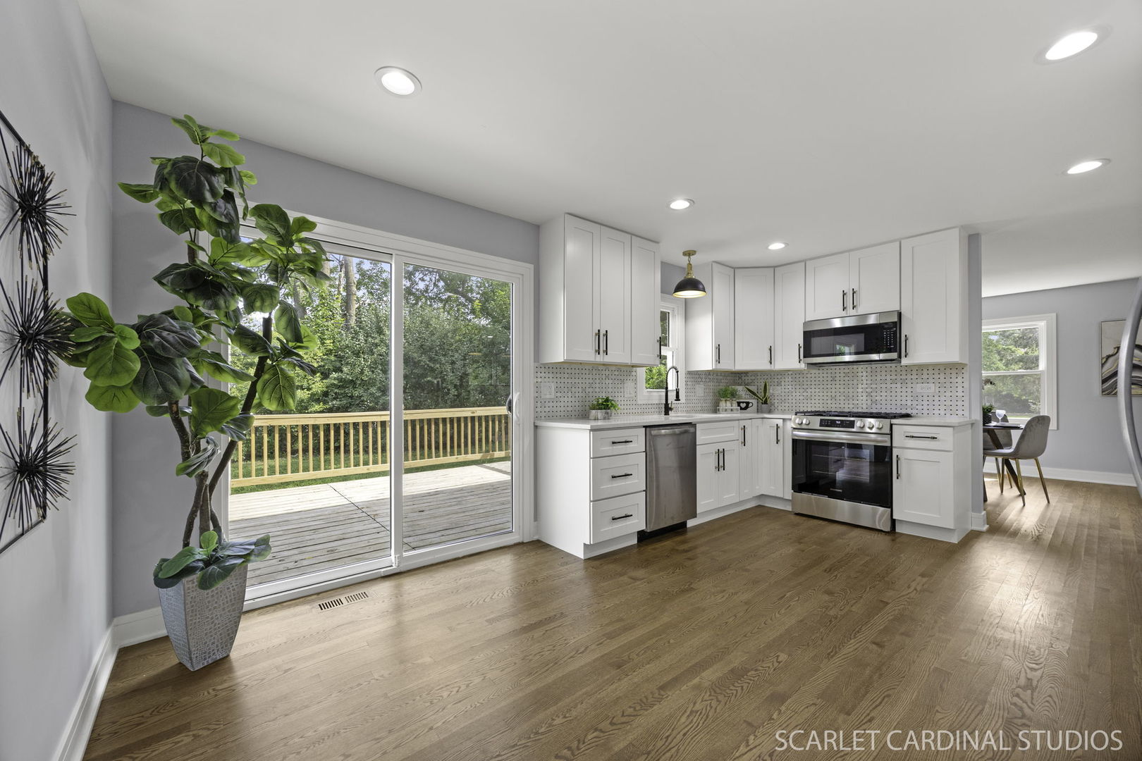 22W046 McCormick Avenue