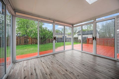 Tiny photo for 2666 Prairieview Lane, Aurora, IL 60502 (MLS # 12630416)