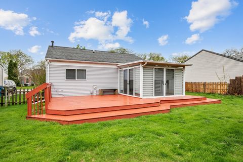 Tiny photo for 2666 Prairieview Lane, Aurora, IL 60502 (MLS # 12630416)