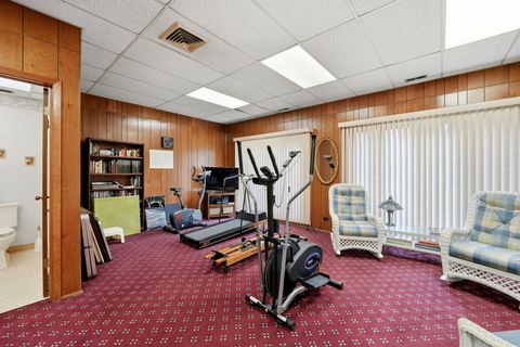 Tiny photo for 75 6th Avenue #304, La Grange, IL 60525 (MLS # 12643385)