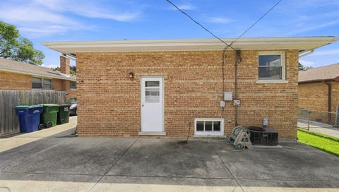 Tiny photo for 2844 W 99th Street, Evergreen Park, IL 60805 (MLS # 12740463)